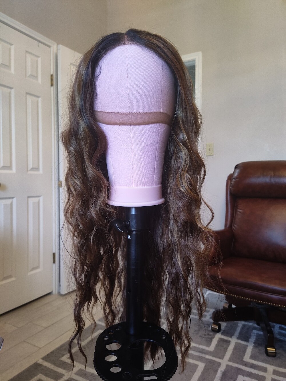 Outre Melted Hairline Joss DRST Honey Brown Blonde Glueless Synthetic Wig